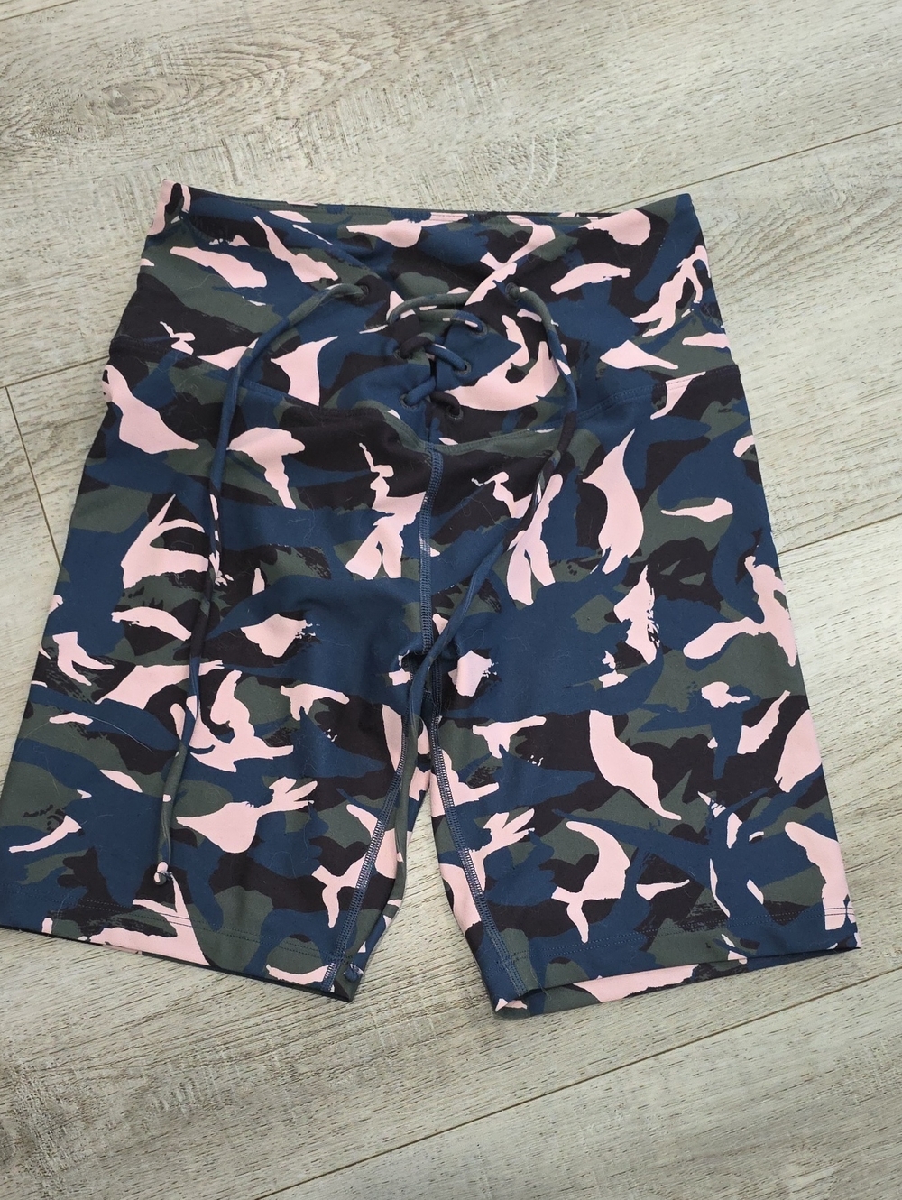 Lorna Jane Pink & Navy Camo High-Waist Bike Shorts